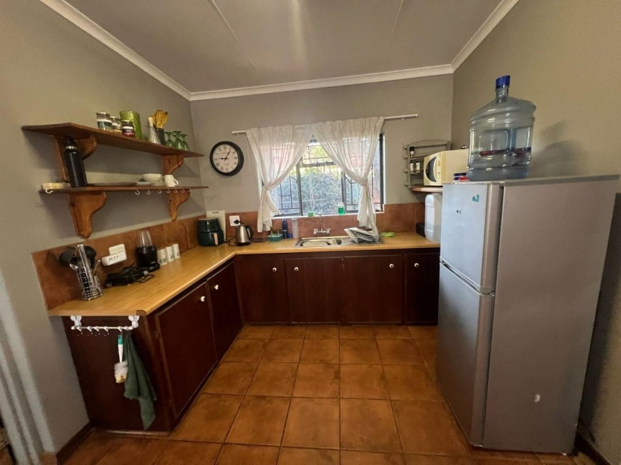 7 Bedroom Property for Sale in Van Der Hoff Park North West